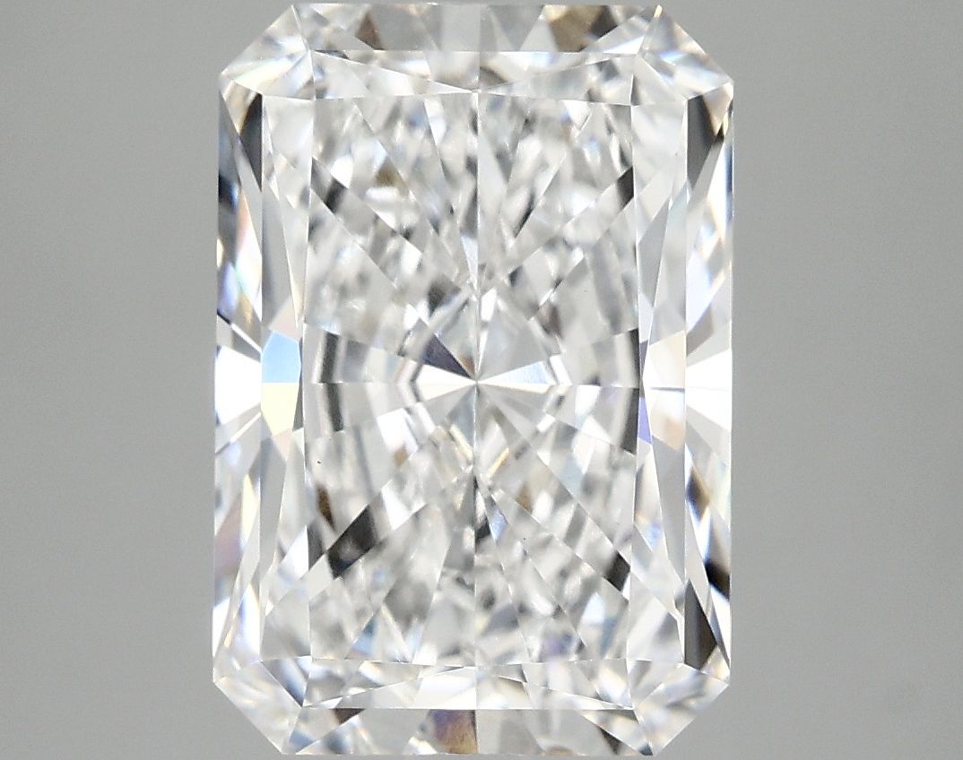 5.03 ct. radiant Lab Grown Diamond front image