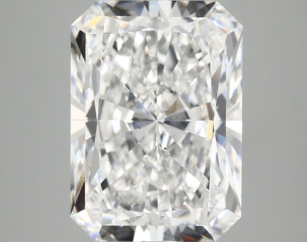 5.08 ct. radiant Lab Grown Diamond front image