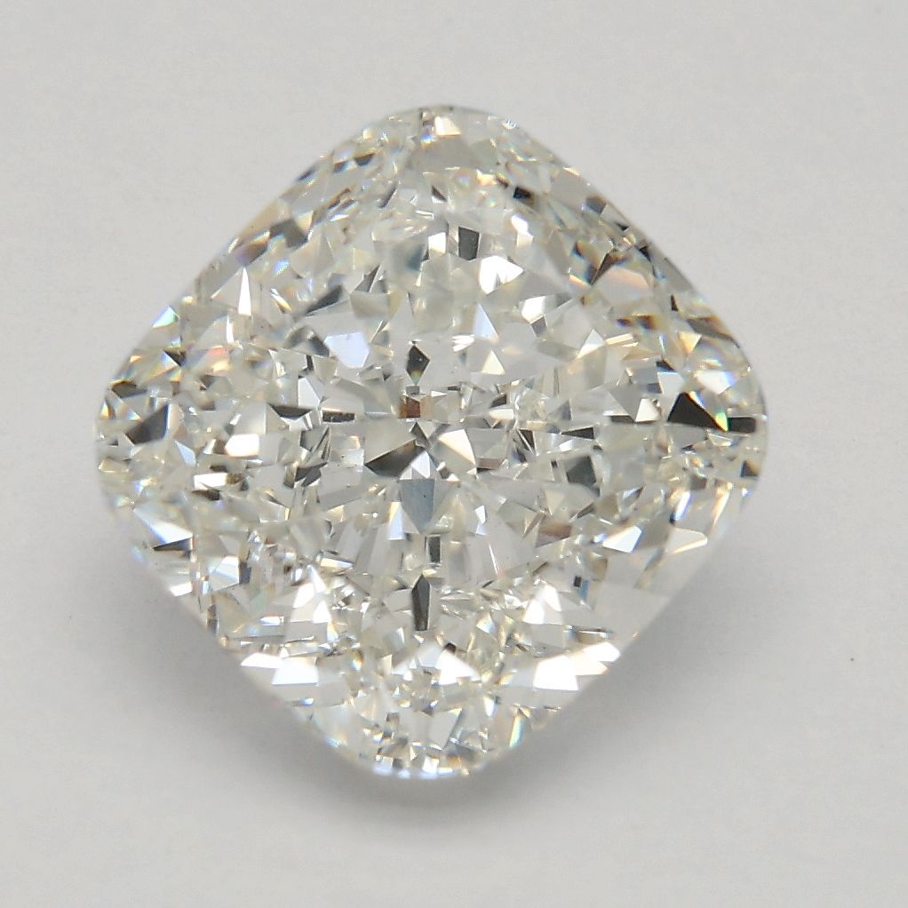 2.83 ct Cushion Brilliant diamond