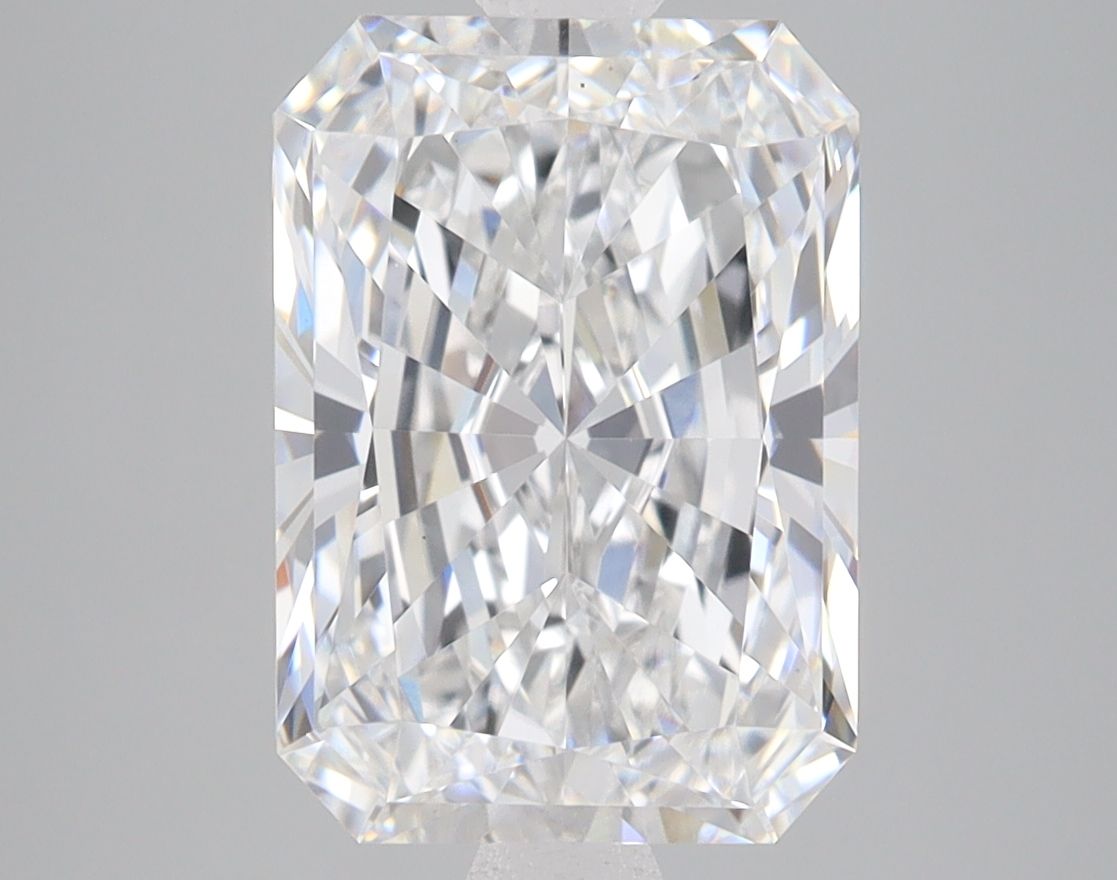 4.18 ct. radiant Lab Grown Diamond front image
