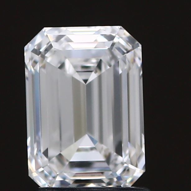 1.83 ct. emerald Lab Grown Diamond front image