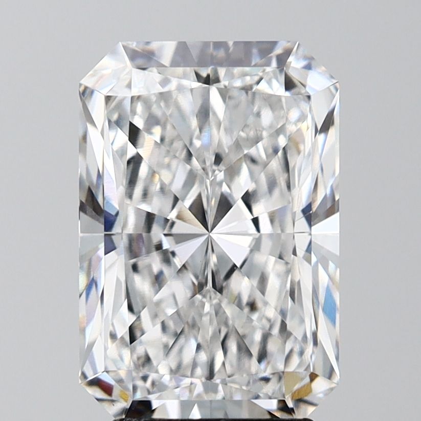 3.57 ct. radiant Lab Grown Diamond front image
