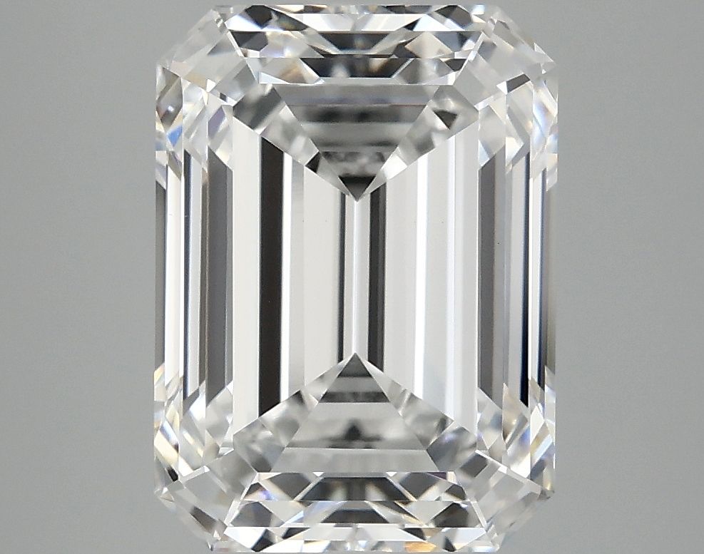 5.04 ct. emerald Lab Grown Diamond front image