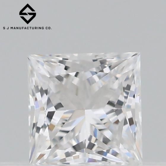 0.29 ct lab-grown Princess Diamond