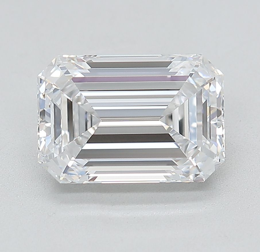 2.66 ct. emerald Lab Grown Diamond front image