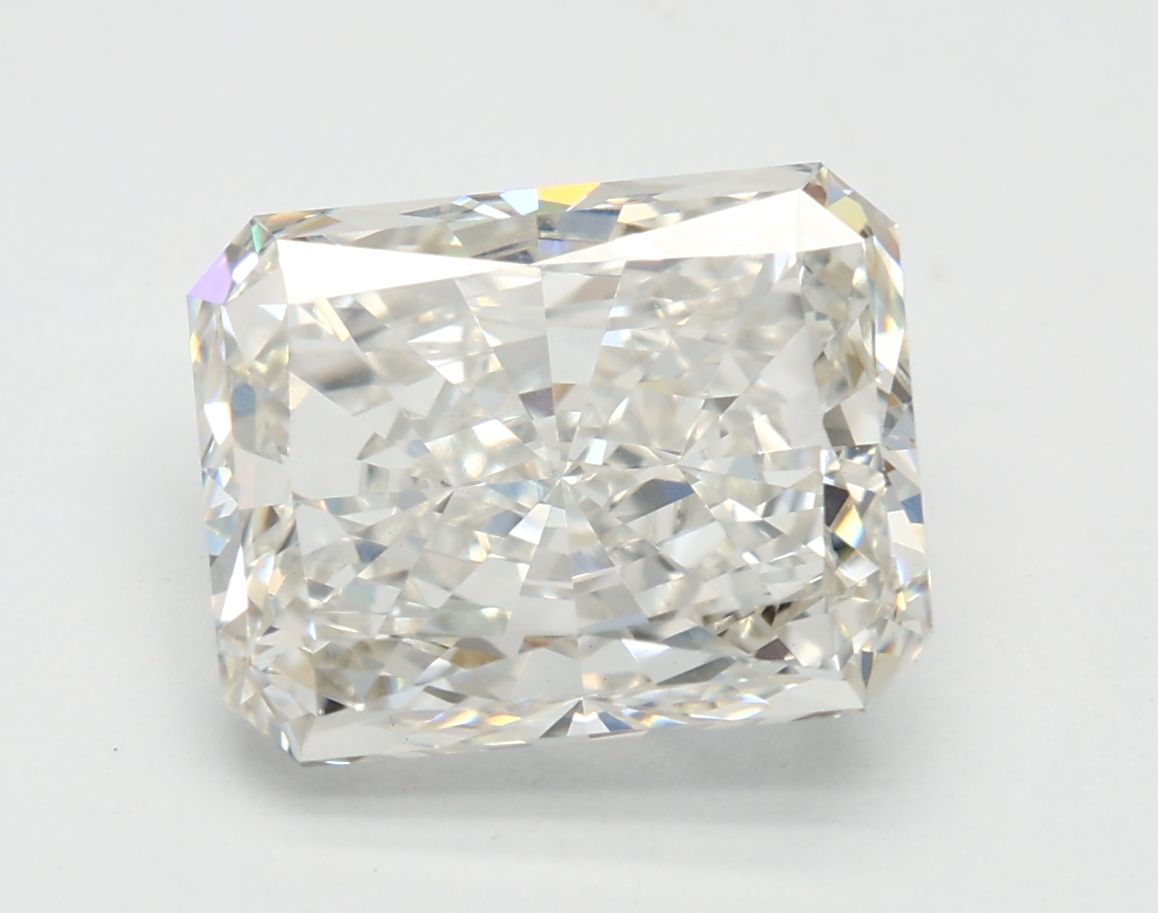 3.09 ct Radiant diamond