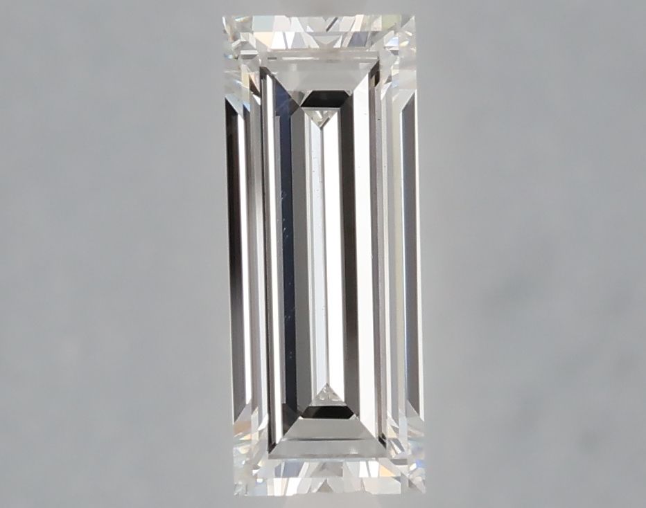 1.06 ct lab-grown Baguette Diamond