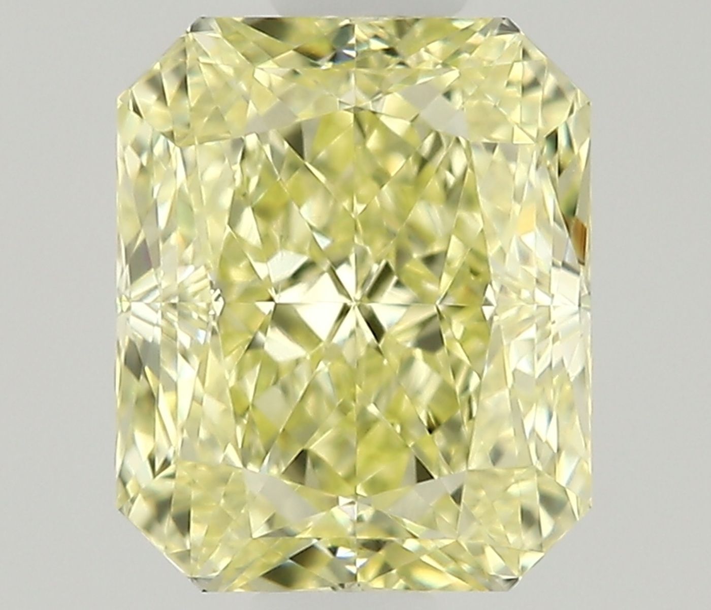 0.78 ct Radiant diamond