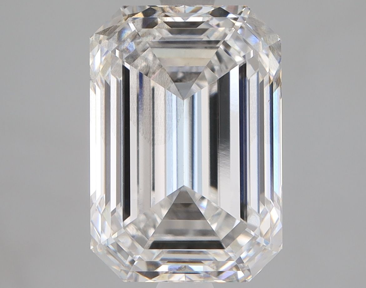 4.08 ct. emerald Lab Grown Diamond front image