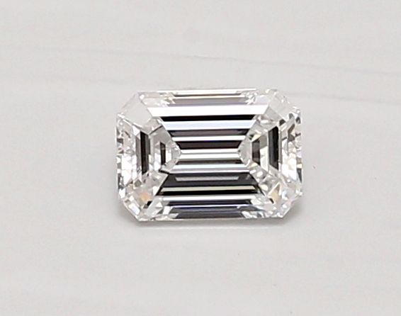0.43 ct lab-grown Emerald Diamond