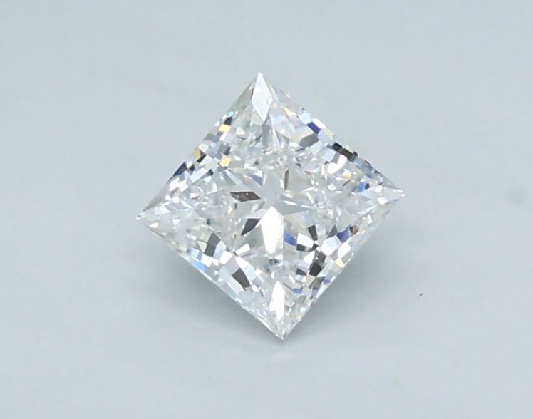 0.32 ct lab-grown Princess Diamond