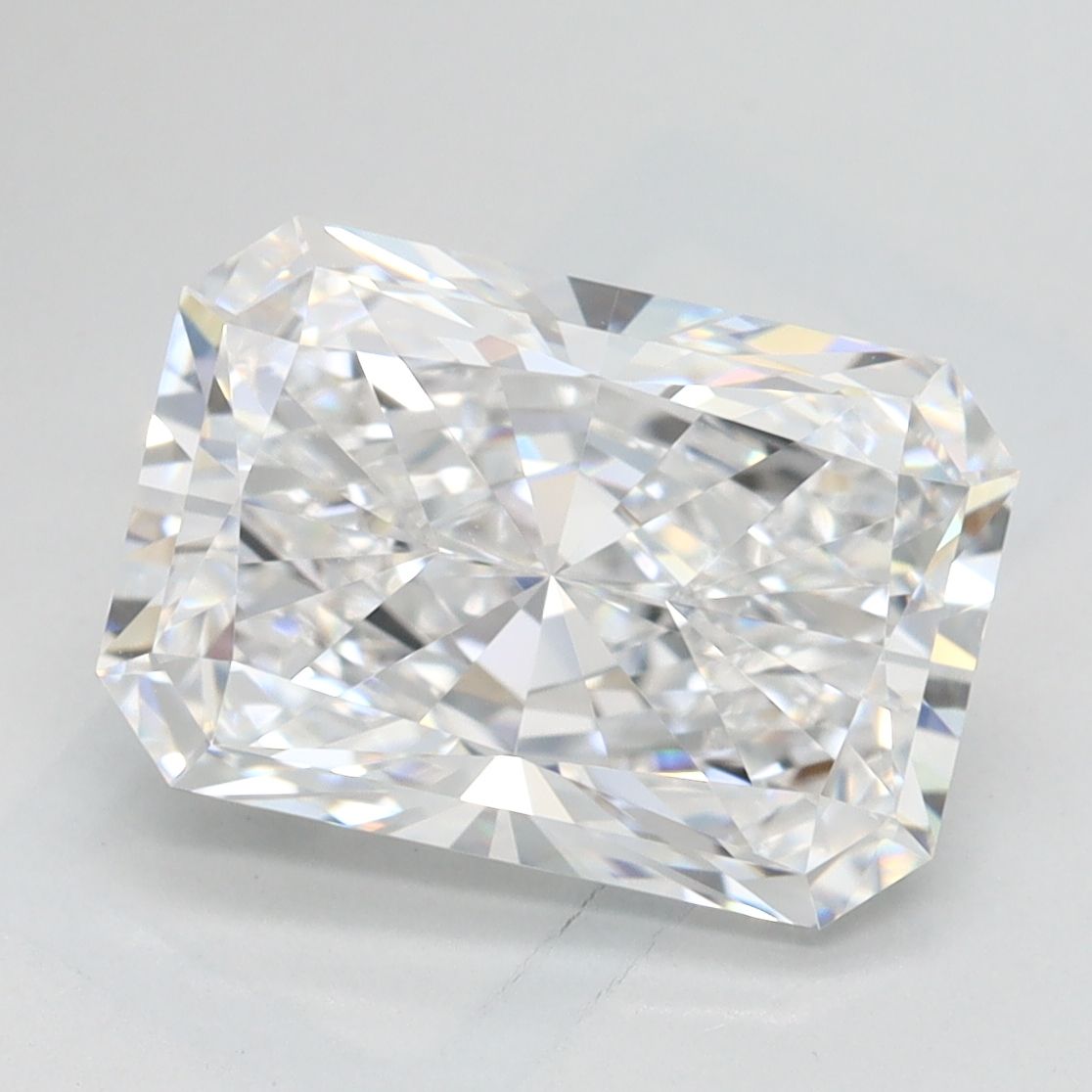 3.08 ct. radiant Lab Grown Diamond front image