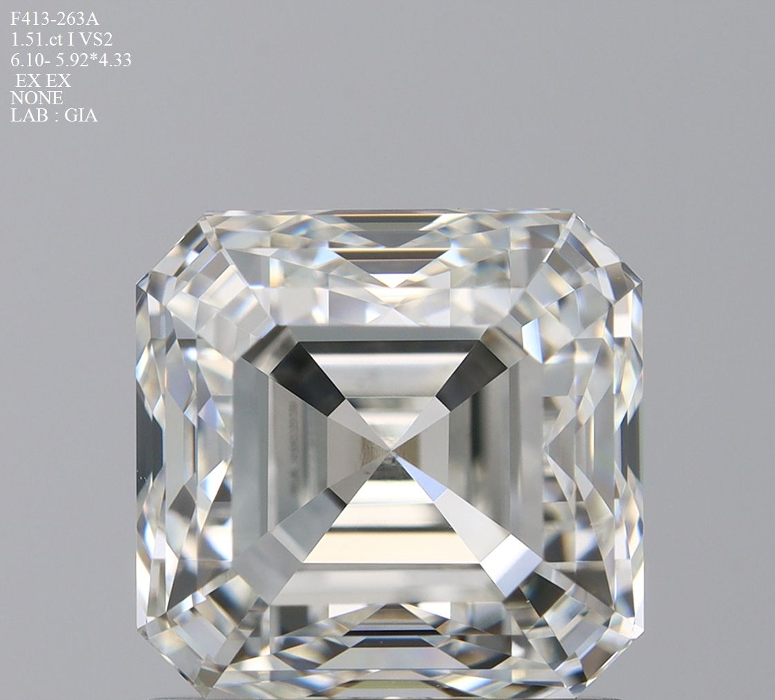 1.51 ct Square emerald Diamond