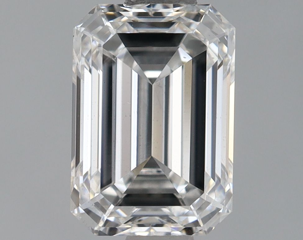 1.34 ct. emerald Lab Grown Diamond front image