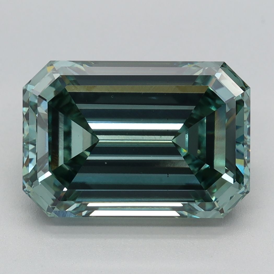 3.73 ct Emerald diamond