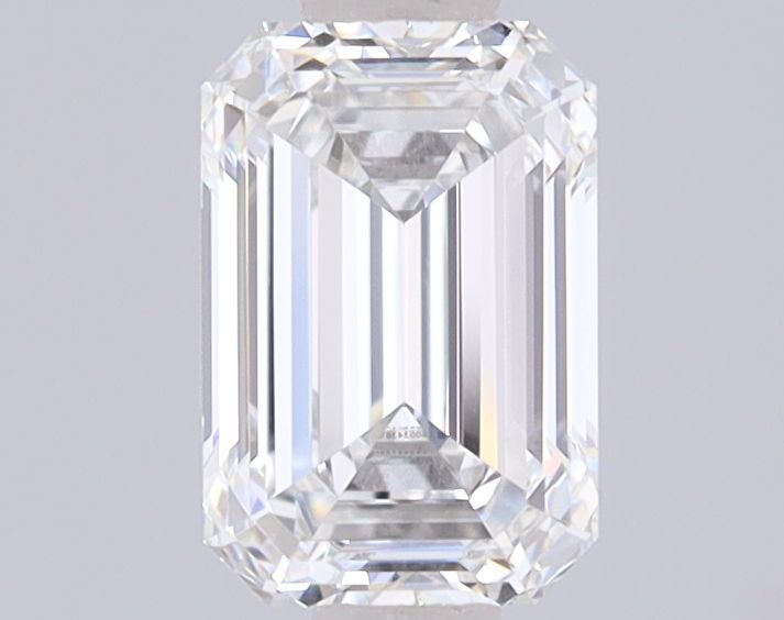 1.04 ct. emerald Lab Grown Diamond front image