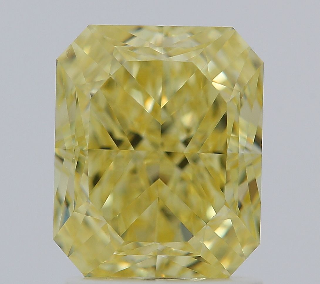 2.01 ct Radiant diamond