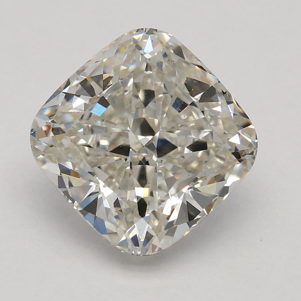 3.08 ct Cushion Brilliant diamond