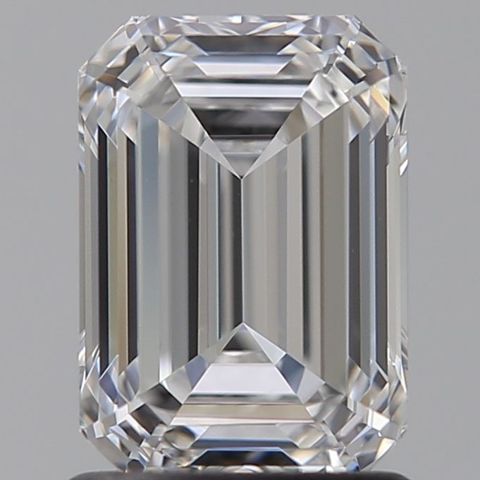 1.53 ct. emerald Lab Grown Diamond front image