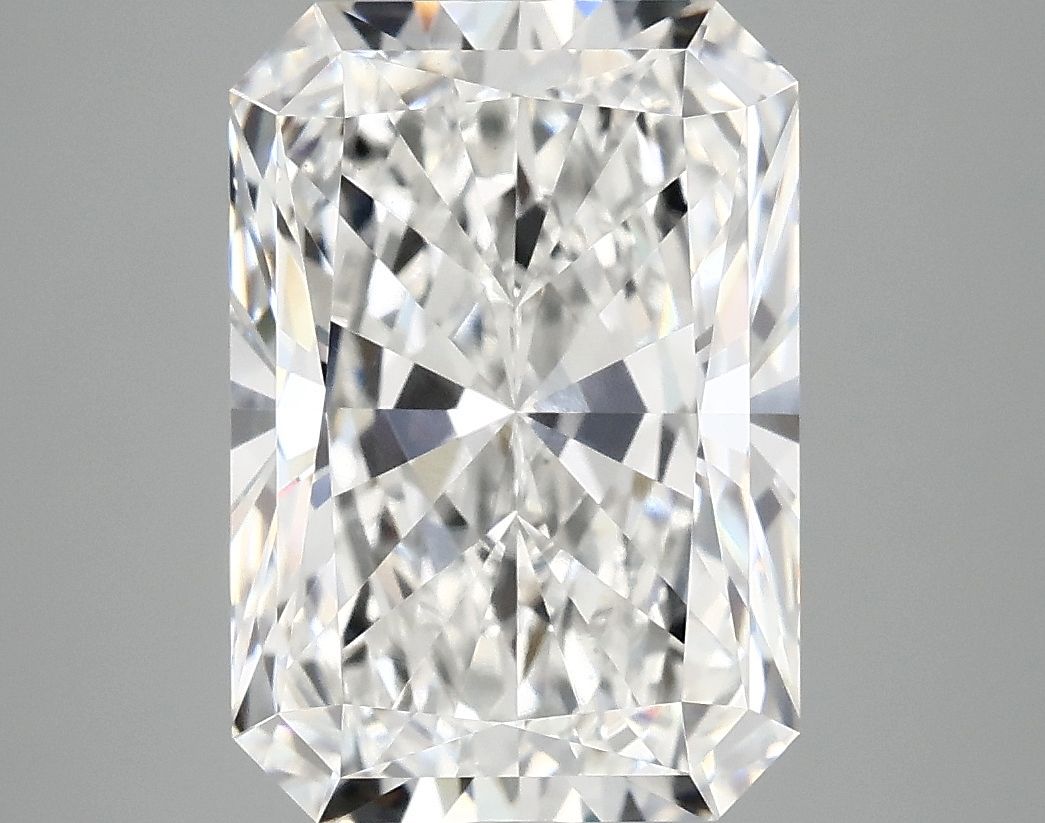 6.98 ct. radiant Lab Grown Diamond front image