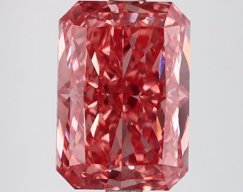 4.67 ct. radiant Lab Grown Diamond front image