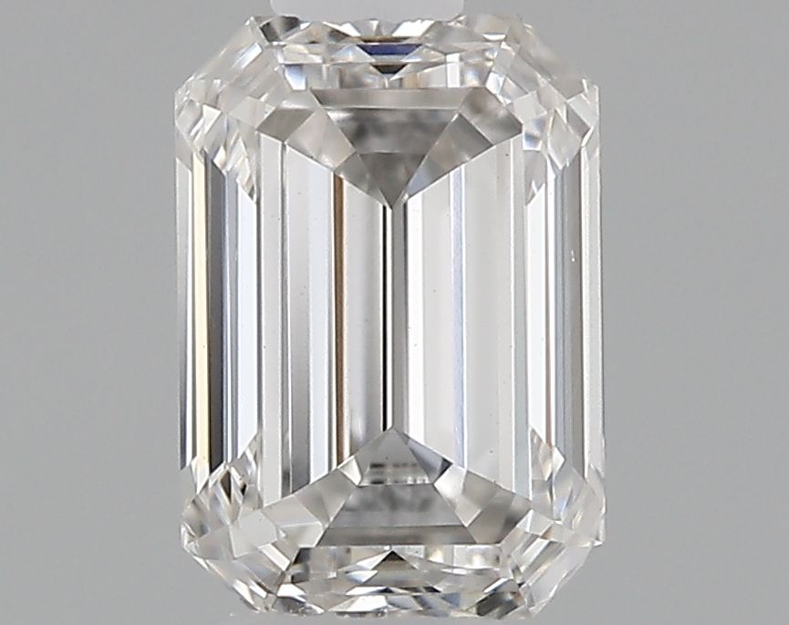 0.40 ct Emerald diamond