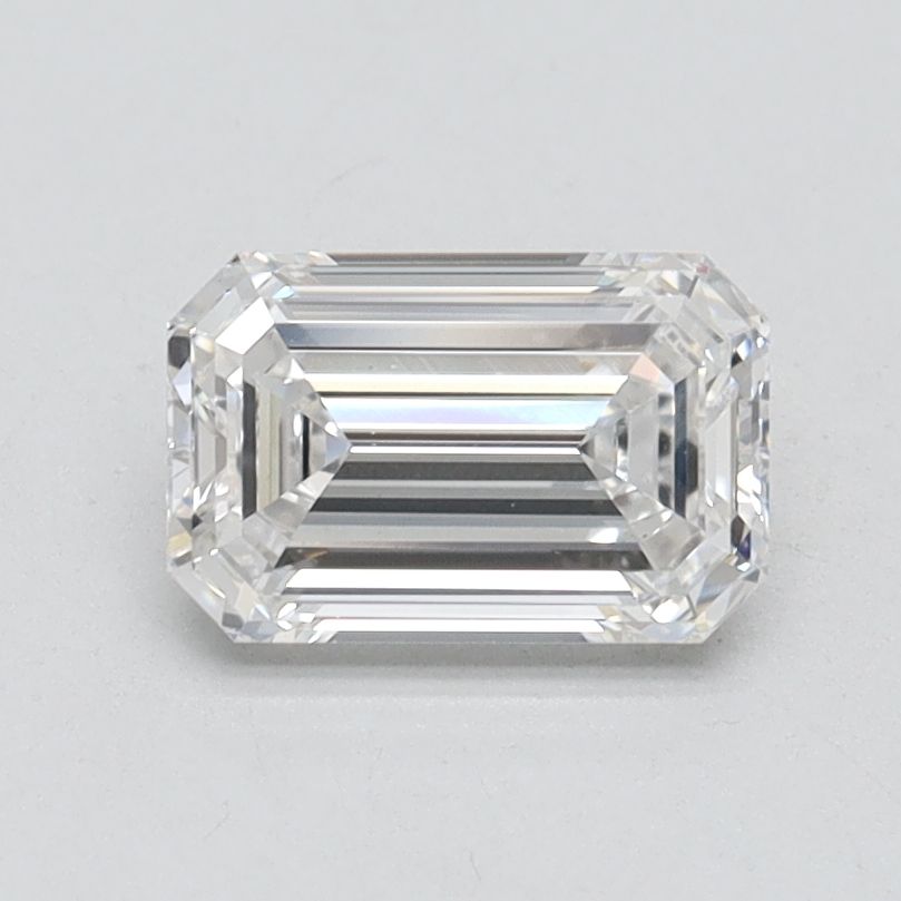 1.04 ct. emerald Lab Grown Diamond front image