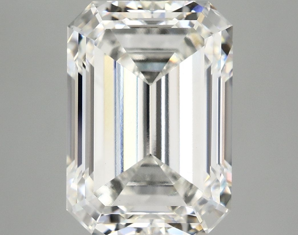5.10 ct. emerald Lab Grown Diamond front image