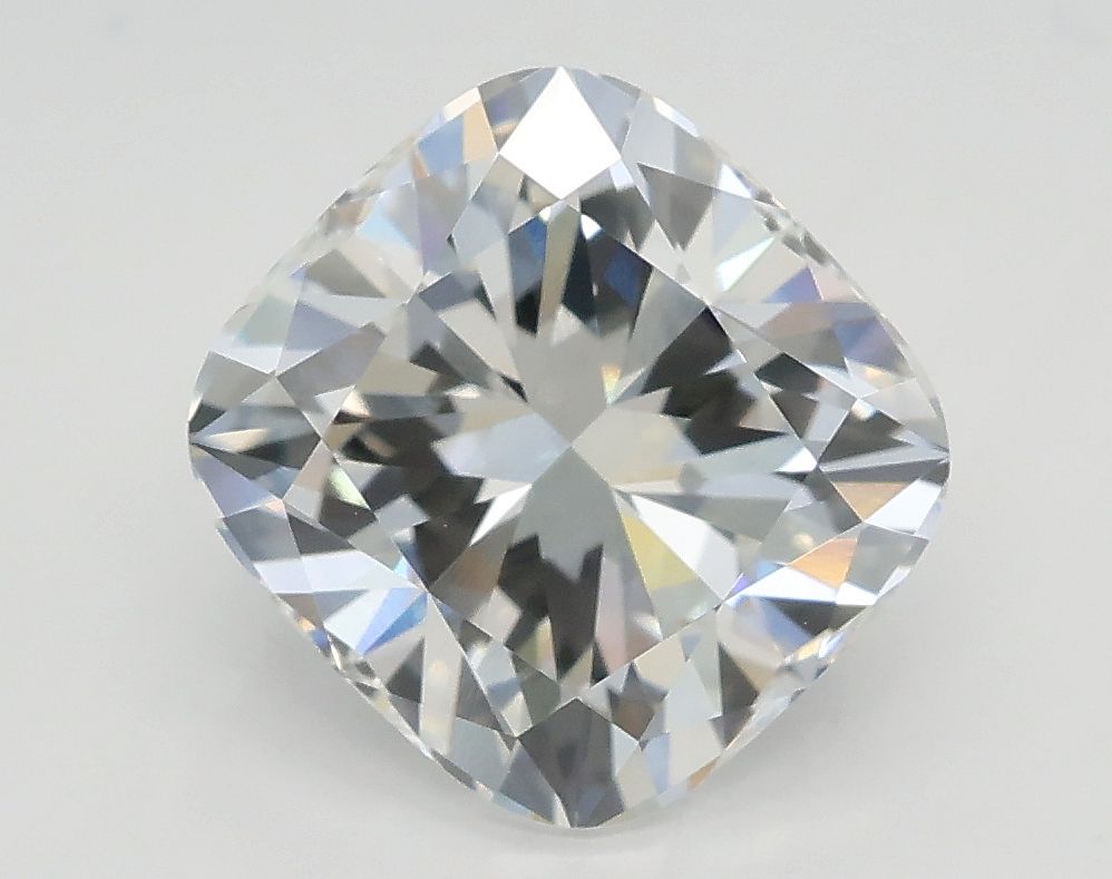 2.81 ct Cushion Modified diamond