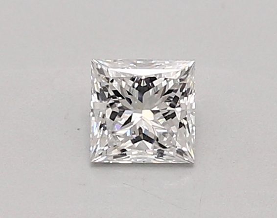 0.44 ct lab-grown Princess Diamond