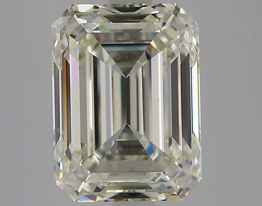 3.01ct Emerald diamond