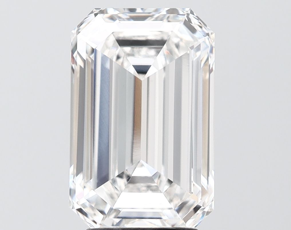 4.08 ct. emerald Lab Grown Diamond front image