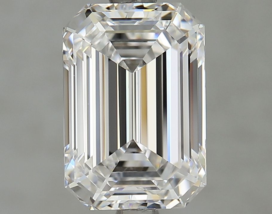 2.27 ct. emerald Lab Grown Diamond front image