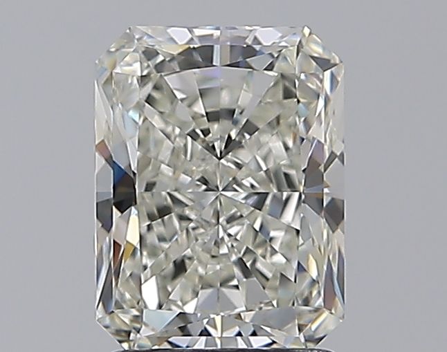1.71 ct Radiant diamond