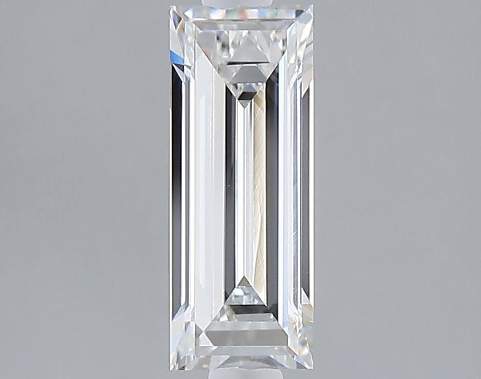 1.02 ct Baguette diamond