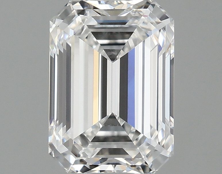 1.05 ct. emerald Lab Grown Diamond front image