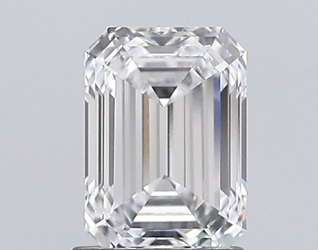 1.59 ct. emerald Lab Grown Diamond front image
