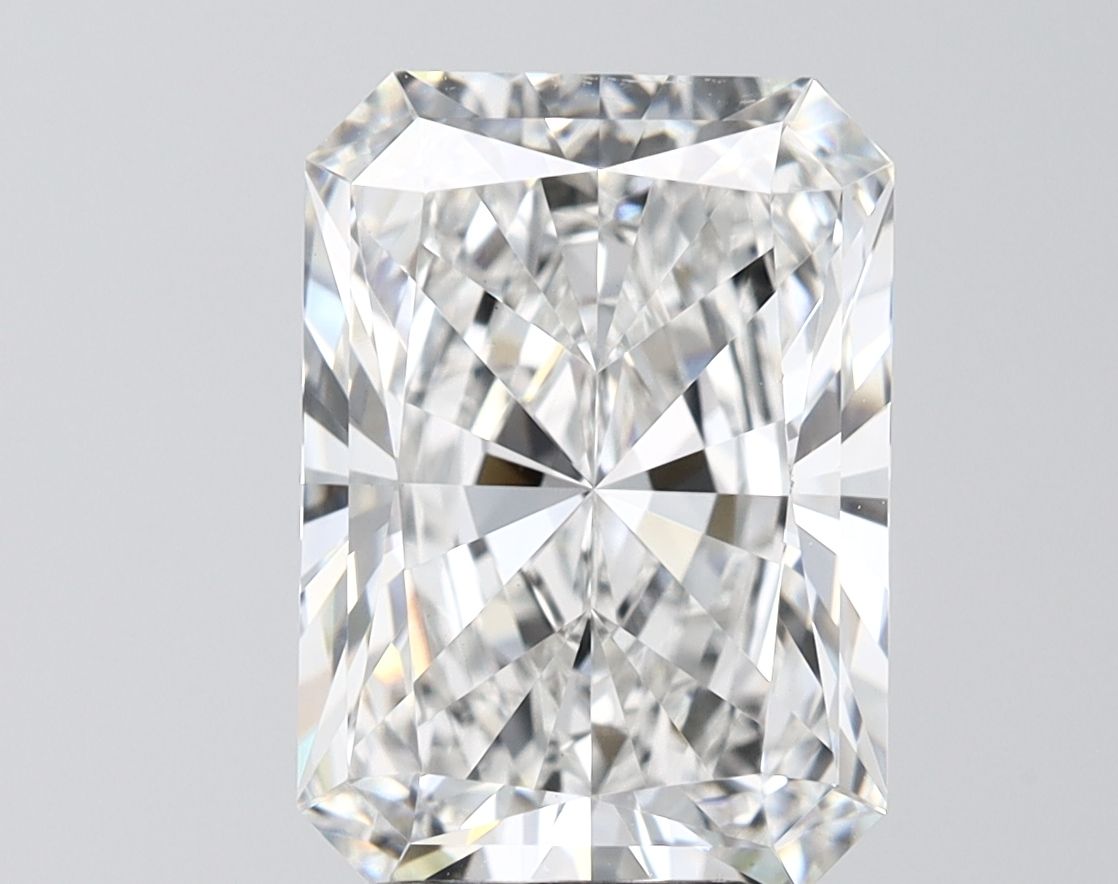 4.75 ct. radiant Lab Grown Diamond front image