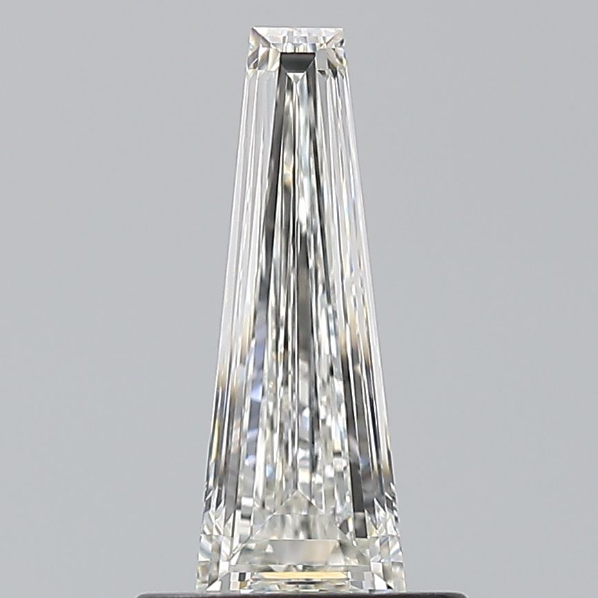 0.61 ct Tapered baguette Diamond