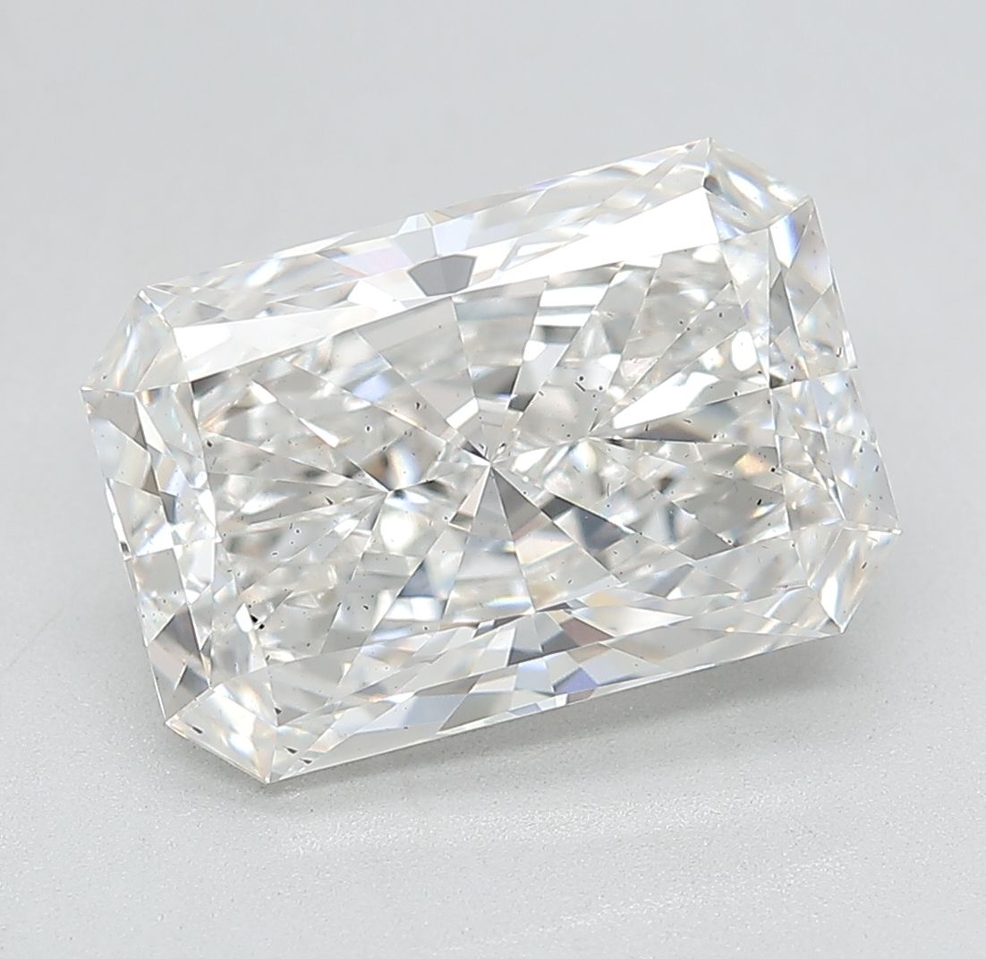 4.87 ct. radiant Lab Grown Diamond front image