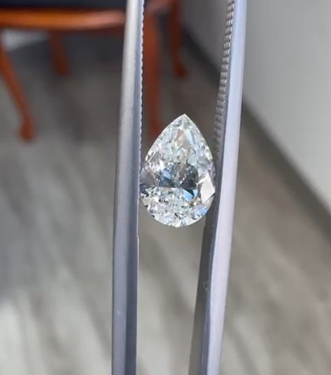 0.93ct Pear diamond
