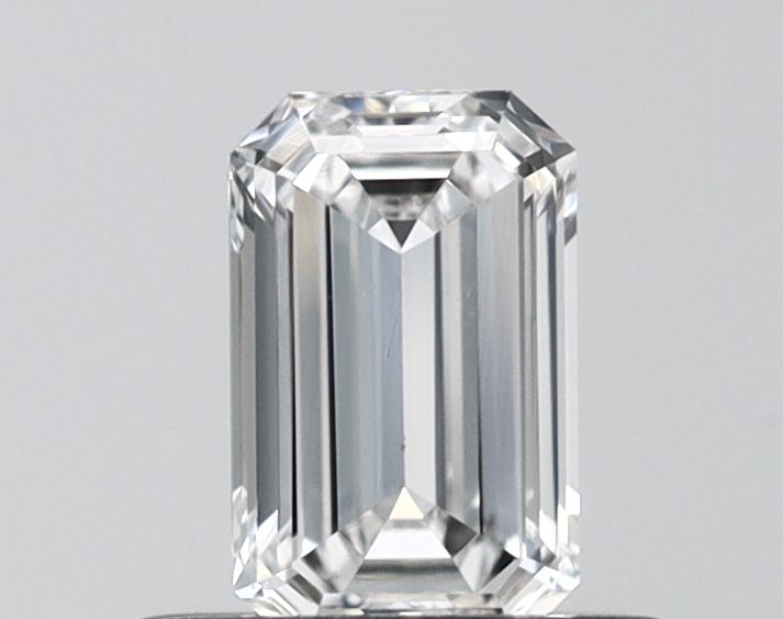 0.45 ct lab-grown Emerald Diamond