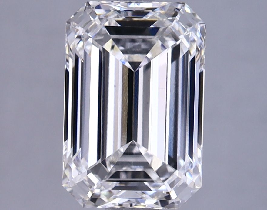 2.40 ct. emerald Lab Grown Diamond front image