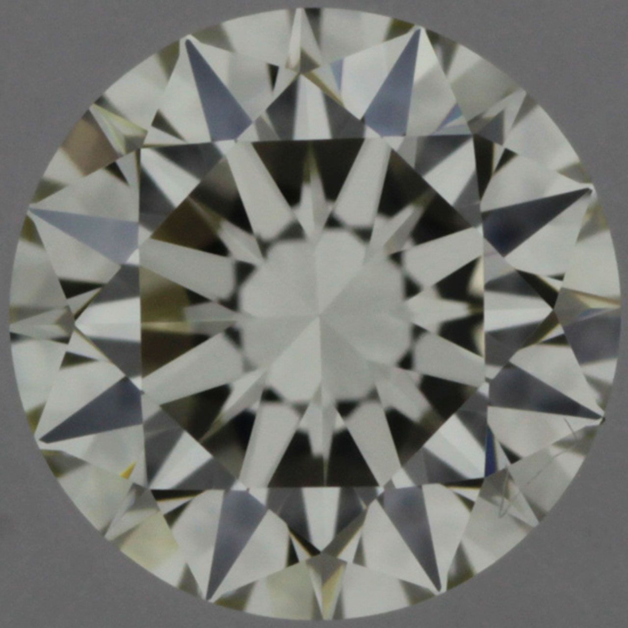 0.36 ct Round Natural Diamond