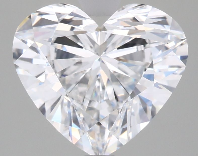 3.06 carat e VVS2 EX Cut IGI heart diamond