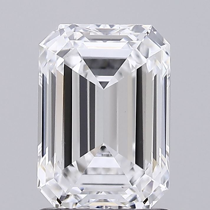1.57 ct. emerald Lab Grown Diamond front image