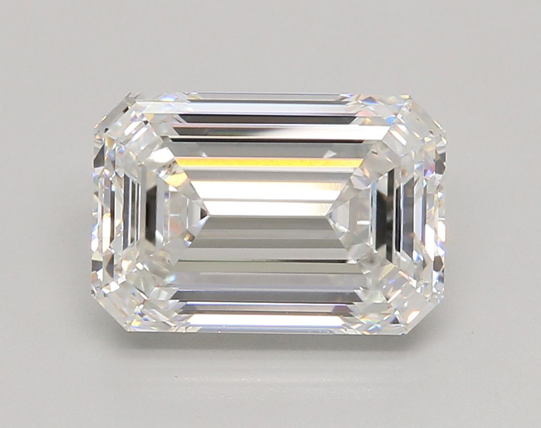 5.04 ct. emerald Lab Grown Diamond front image