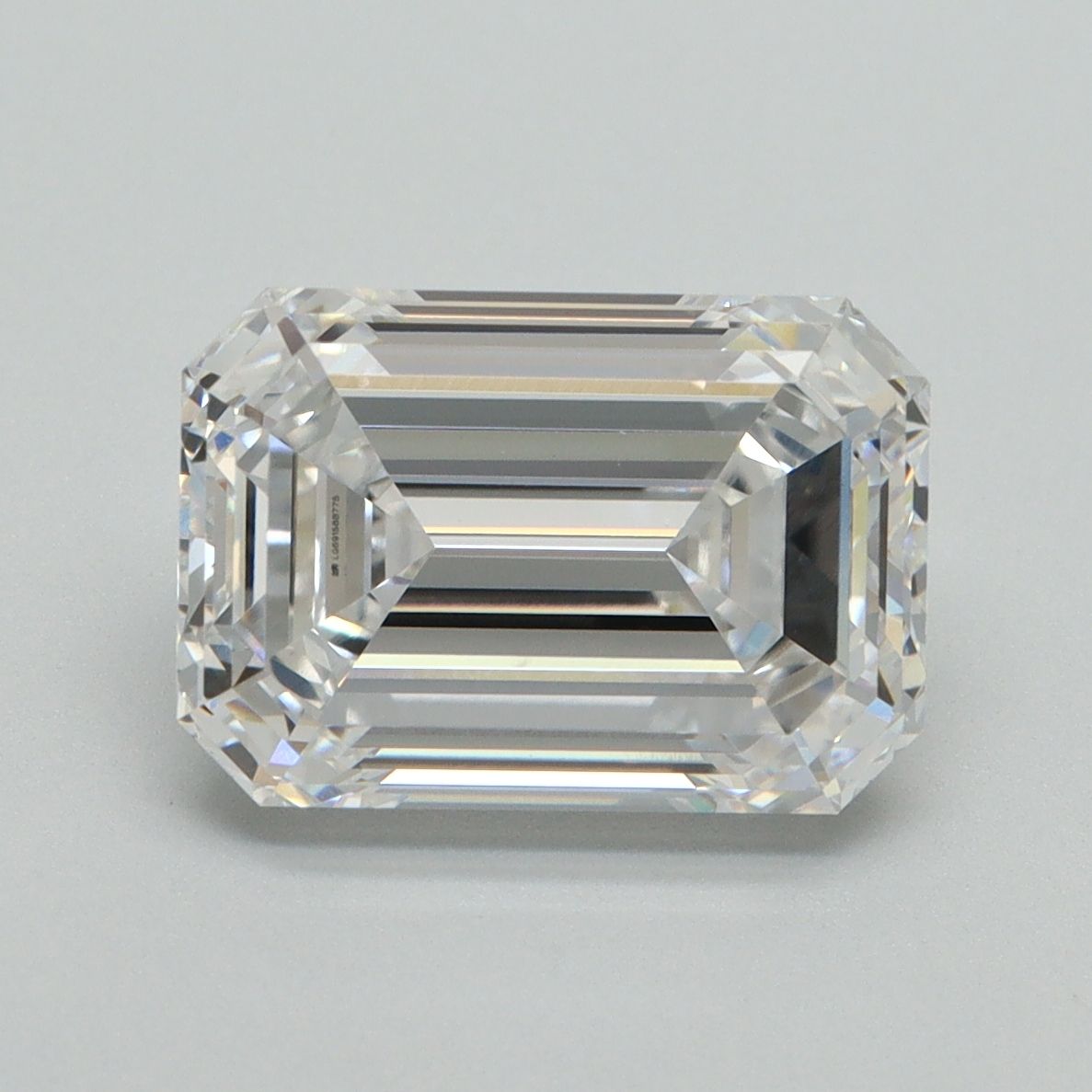 4.18 ct. emerald Lab Grown Diamond front image