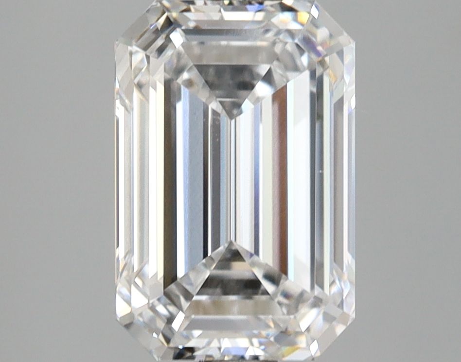 3.09 ct. emerald Lab Grown Diamond front image