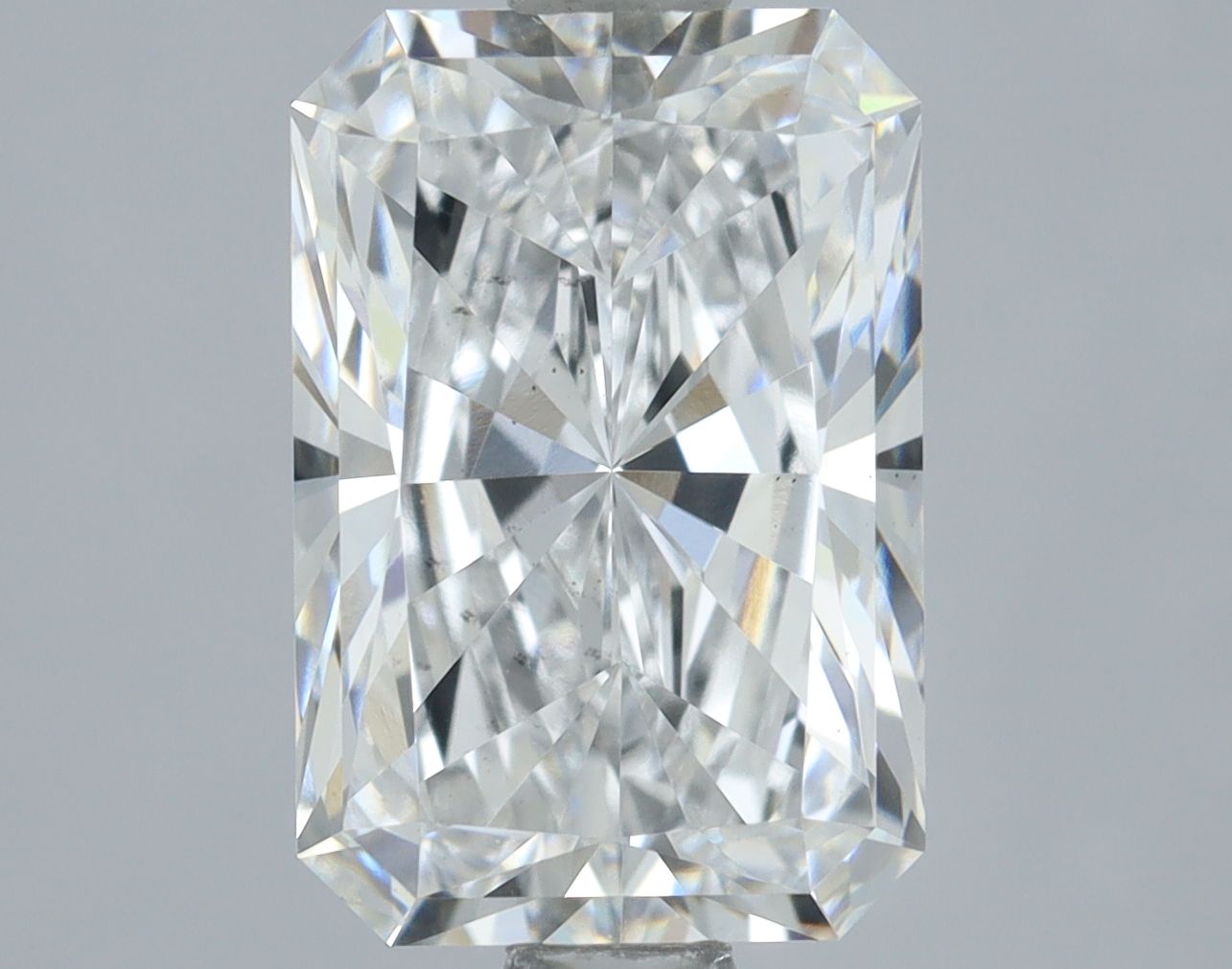 1.70 ct. radiant Lab Grown Diamond front image